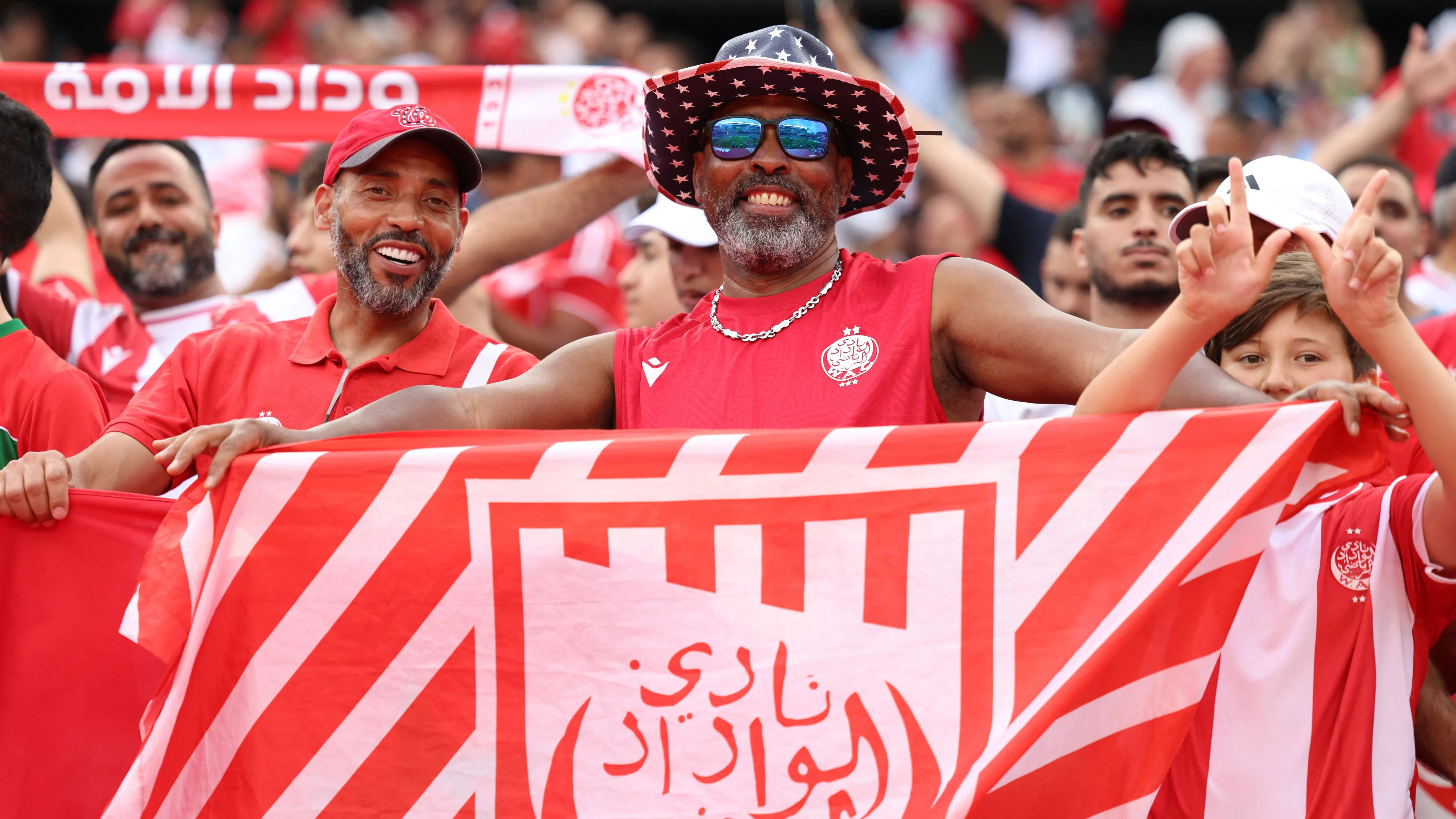摩洛哥豪门之争:拉巴特皇家武装截胡维达德, FIFA重罚或致注册受阻