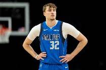上场生涯首次缺阵！明天NBA杯独行侠战鹈鹕 弗拉格复出能打
