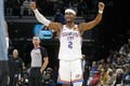 高歌猛进！亚历山大翻身跳投命中 连续91场拿到20+