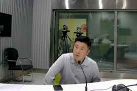 李国旭:俱乐部已在积极运作转会 年轻队员表现相当优秀