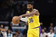 NBA杯小组赛湖人对阵独行侠！斯玛特状态升级为小概率出战