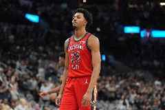 明日鹈鹕战勇士 墨菲降级为出战成疑 普尔&琼斯&穆雷等5人缺席