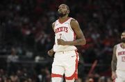 KD:很多人牺牲了陪伴家人的时间来帮助我提高 我对此心怀感激