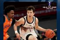 拼尽全力!香港金牛不敌上海无缘CBA俱乐部杯八强