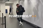 离开球场时被问及身体状况，阿切尔比回答：一般般吧