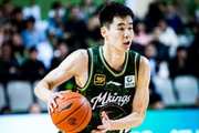 媒体人：郭昊文燃尽了 对于一场如此个人发挥的比赛来说太可惜了