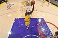艾顿:范德比尔特拼劲十足 我和他冲击篮板对手肯定手忙脚乱