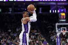 国王媒体人：他们彻底搞砸了 就等着裁判报告来安抚人心了?
