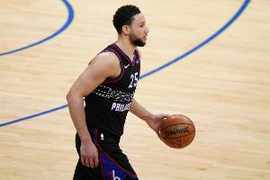 NBA生涯哪个阶段最快乐?本西:76人 我入选过最佳阵/防阵/全明星