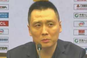 卢伟：我们现在只能从防守做起 球队还是存在默契不足的问题