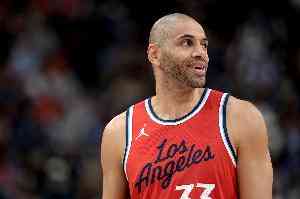 外线有谱！巴图姆三分6中4贡献14分 正负值+11