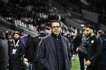 斯特拉斯堡球迷抗议母公司将他们当作切尔西二队:太令人悲哀了