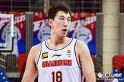 媒体人:杜润旺上场是转折点 但他是一把双刃剑&篮板保护很不足