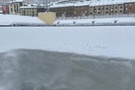 球场积雪达20厘米！记者：西甲联盟已因天气原因申请推迟一场比赛