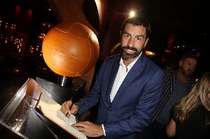 皮雷:赖斯是阿森纳冲击冠军的关键人物,他足以比肩亨利、维埃拉