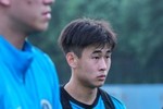 足球报:戴伟浚冬训再遇伤病,治疗和心理工作同样重要