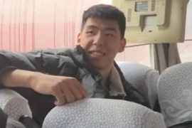 徐昕当选本周CBA最佳球员后 竟被主教练胖揍了一顿？？？！?