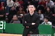 辽宁男篮工作人员回应:暂未收到杨鸣辞职消息 球队还在外比赛