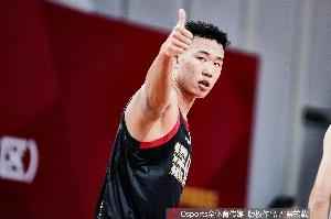 媒体人：贺希宁进全明星一点问题没有 他应去竞争本赛季常规赛MVP