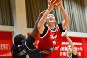 ?内部教学赛-中国女篮以85-79击败国际女篮联队