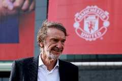 邮报:曼联赞助商尚未就拉爵关于移民的争议言论进行表态