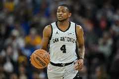 福克斯:不管对手打得有多好 只要我们做好自己总会有赢球机会!