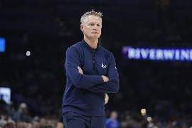 科尔谈奇才最后不上主力:场上球员都是NBA级别的 不能掉以轻心