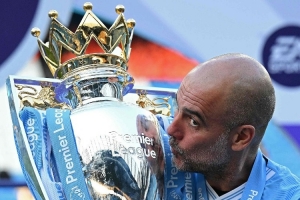曼城CEO:瓜迪奥拉将留在城市集团,他永远是曼城传奇
