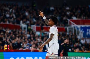 媒体人:上海在五棵松上演两种大胜 粉碎单靠纸面天赋夺冠的迷思