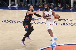 NBA彩经:拒绝横扫 骑士主场战胜尼克斯扳回一城
