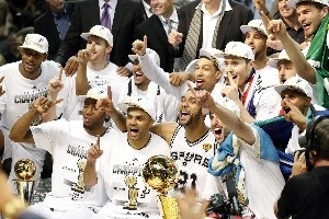 12年前的NBA?马刺打散三巨头 库里初见峥嵘 阿杜MVP约基奇41号秀
