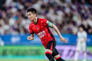 足球报列中超半程本土TOP10:韦世豪MVP,张玉宁、塞鸟在列
