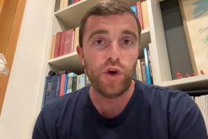 罗马诺:在皇马对阵拜仁的欧冠比赛中,老佛爷完全爱上了奥利塞