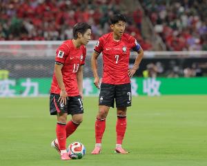 韩媒:李刚仁统治捷克、孙兴慜状态低迷,韩国足球核心位置已交棒