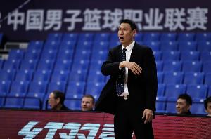 媒体人:李楠将接过许利民教鞭 成为北京新任主教练