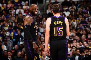 Skip:里夫斯是我见过的从大学到NBA进步最大的球员 LBJ影响了他