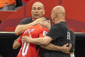 埃及领队:裁判威胁我们 FIFA官员竟庆祝阿根廷进球!公平竞赛呢