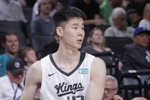 媒体人:夏联打不上那郭昊文机会有限了 这年龄试训也试不出结果