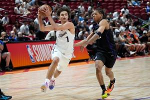 记者:阿卡夫能扛产量但低效 瓦格勒速率慢/对抗差需适应NBA节奏